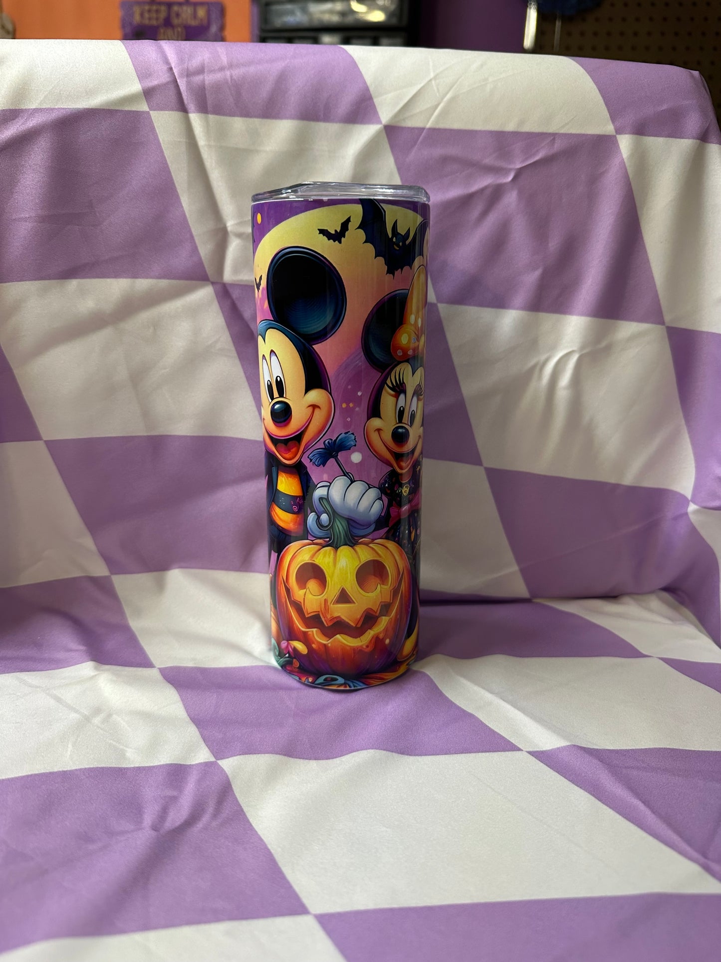 M and M mouse hallowen 20 oz tumbler