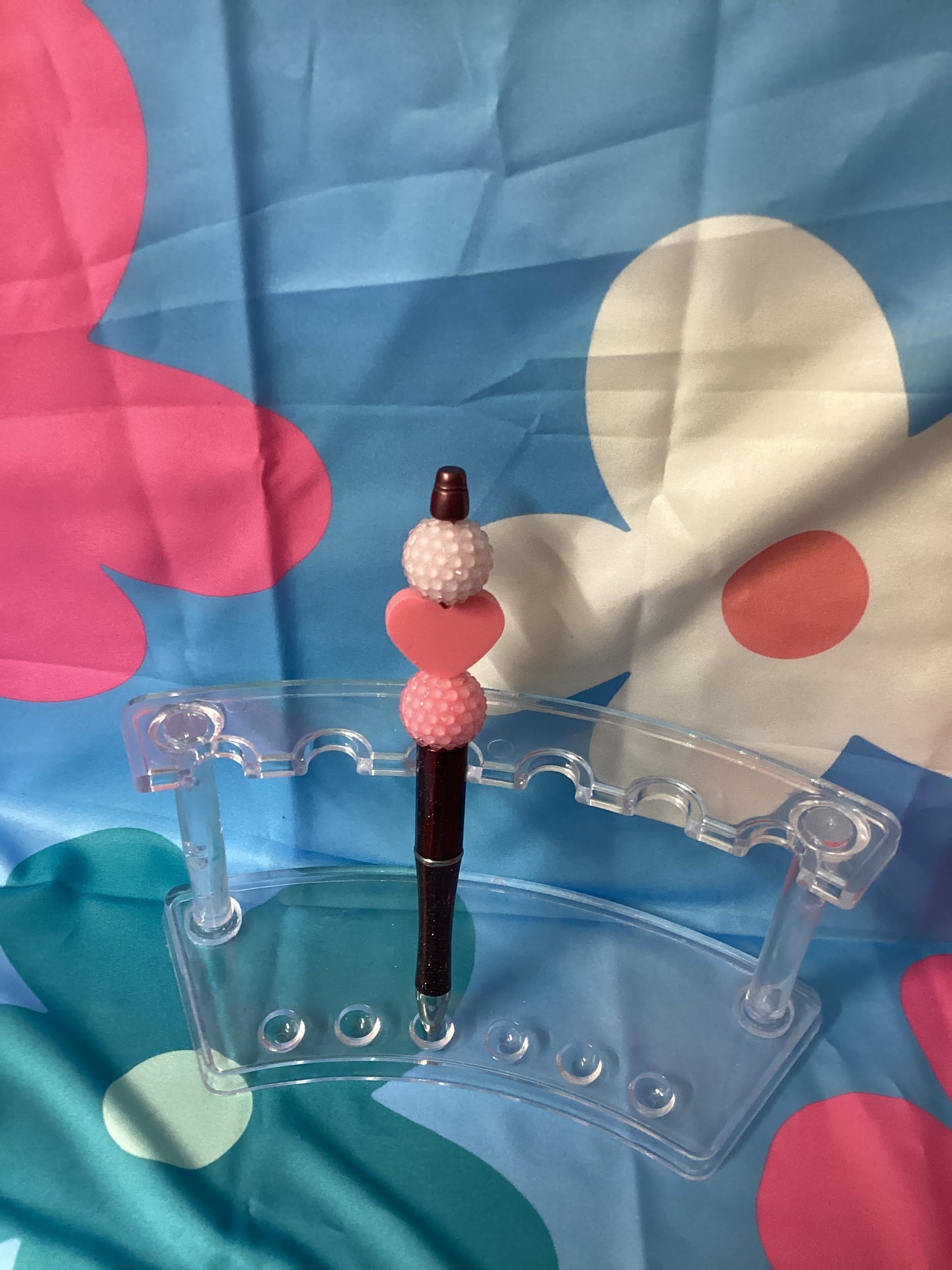 Pink heart beaded pen