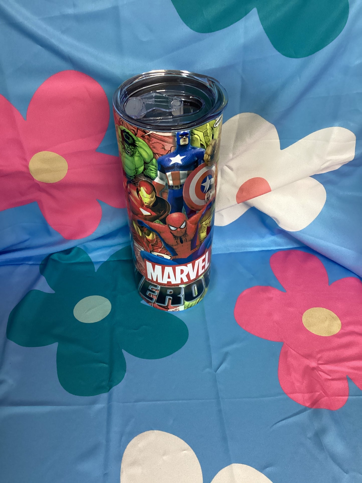 Super heros 20 oz tumbler